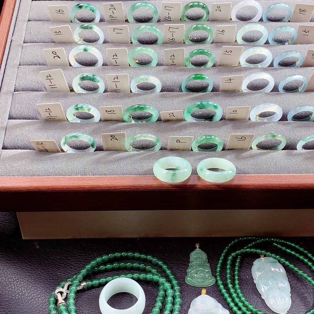 翡翠未镶嵌戒指天然a货