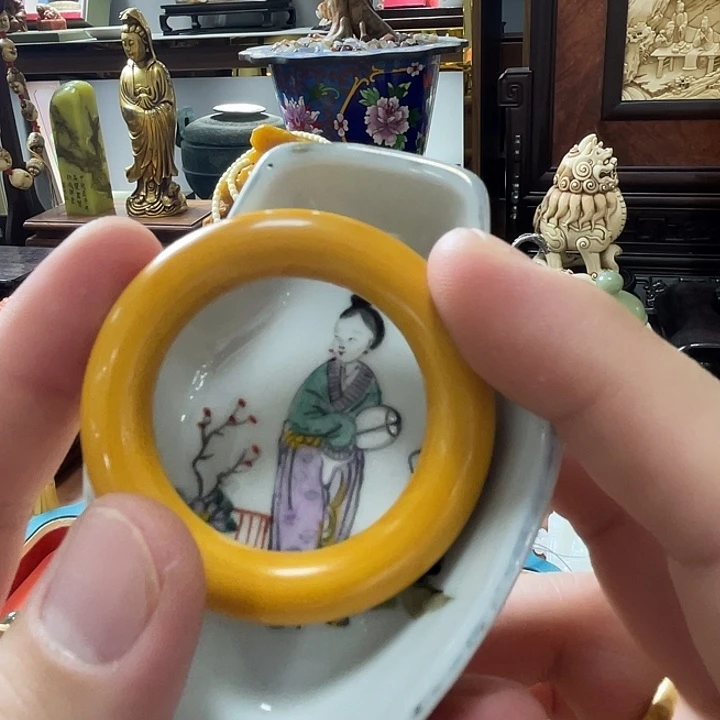 瓷片精致雕刻工艺
