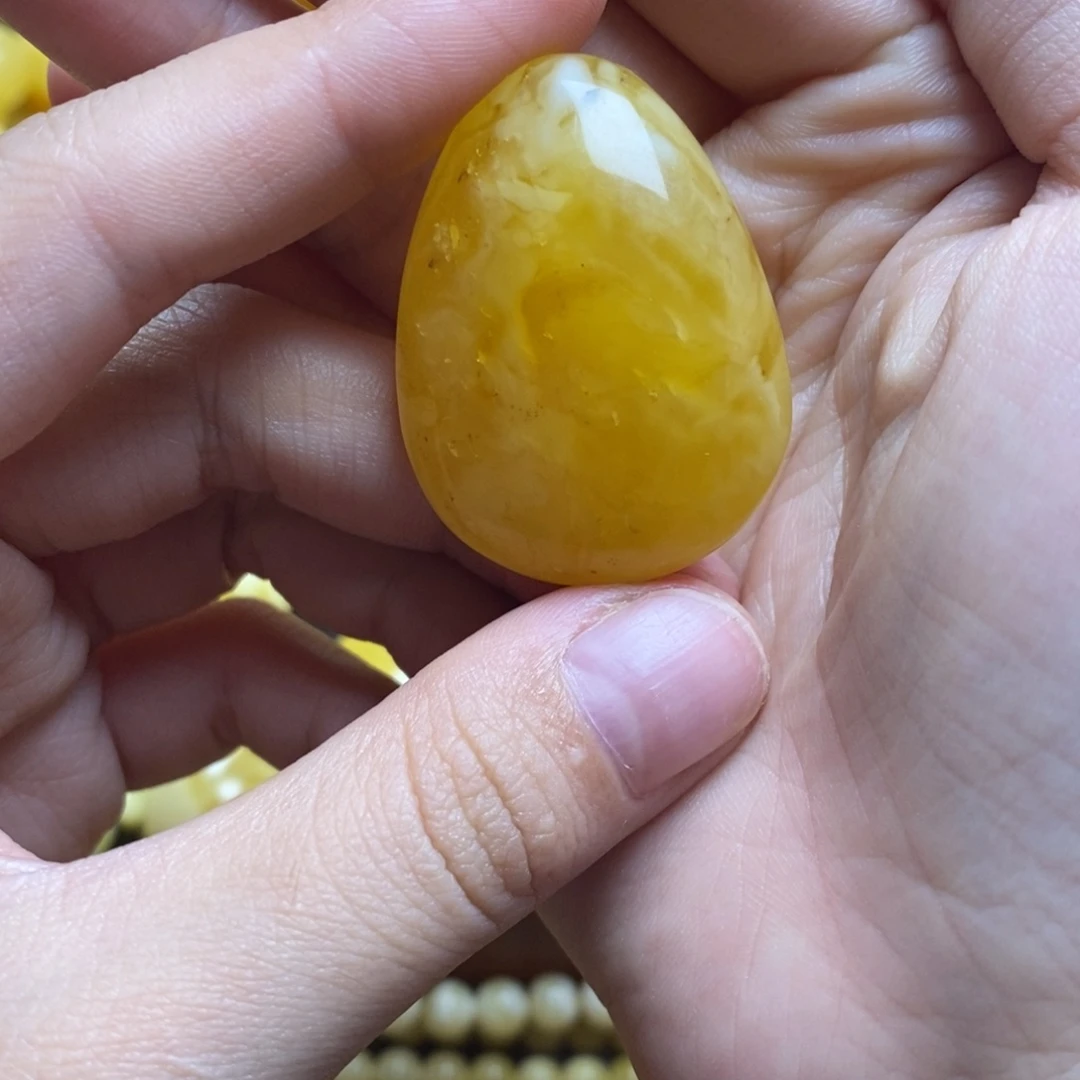 琥珀未镶嵌珠宝奇石蜜蜡