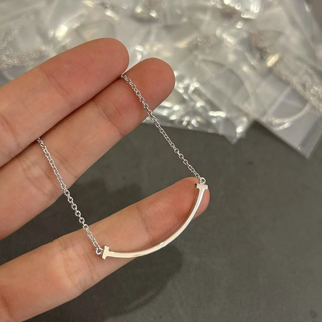 吊坠925银莫桑石 【中号笑脸项链】 银色中号笑脸