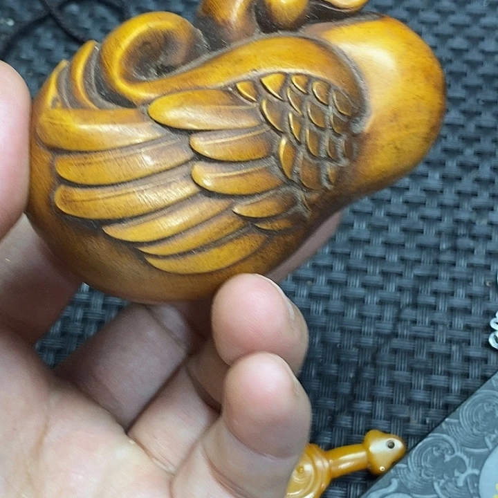 滴血莲花菩提吊坠