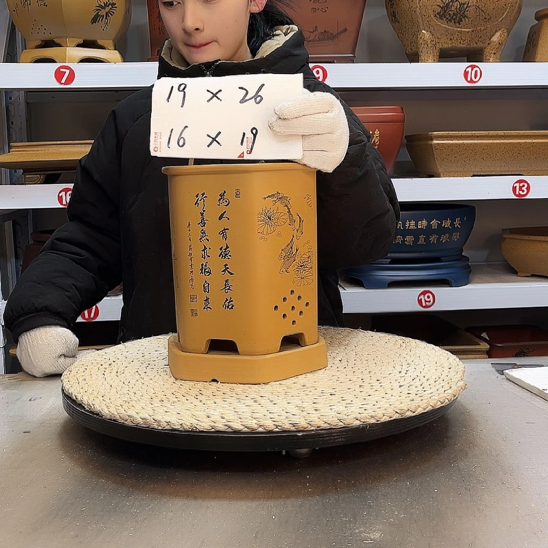 紫砂花盆紫砂花盆