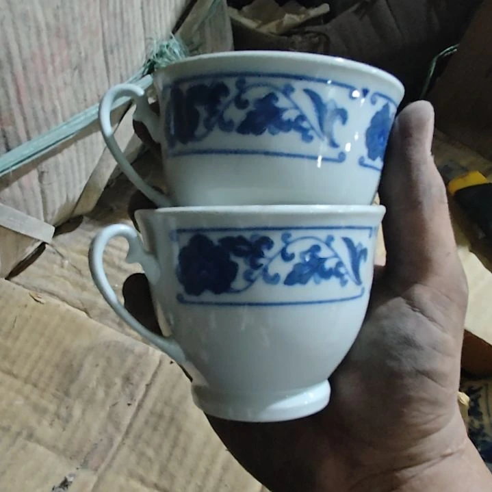 摆件陶瓷盘子碗啥都有