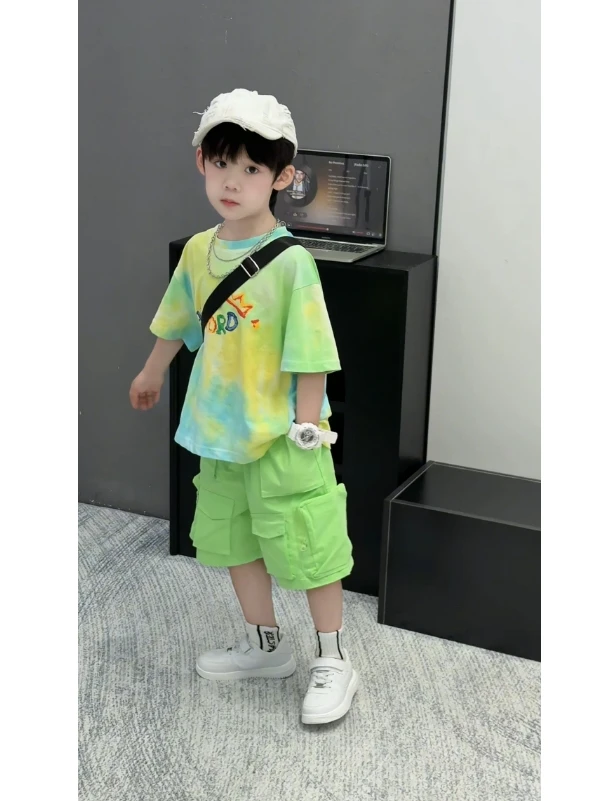 男童夏套装森系2025新款痞帅中童夏装绿色短袖炸街儿童夏季两件套