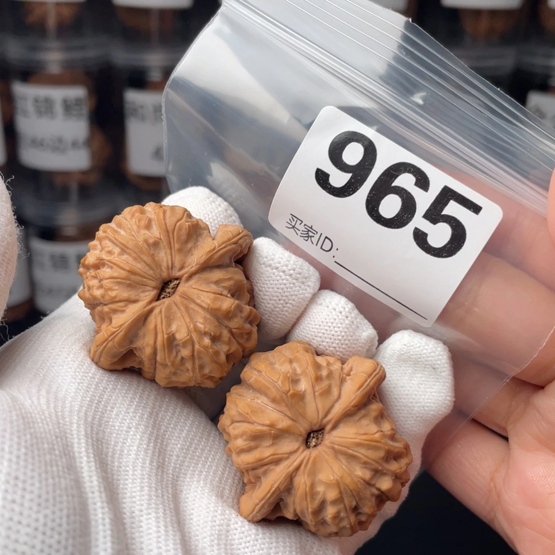 把件文玩核桃40血麒麟