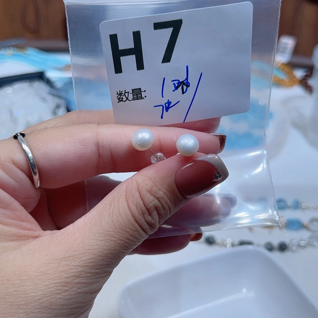 未镶嵌珠宝半成品水晶G7。