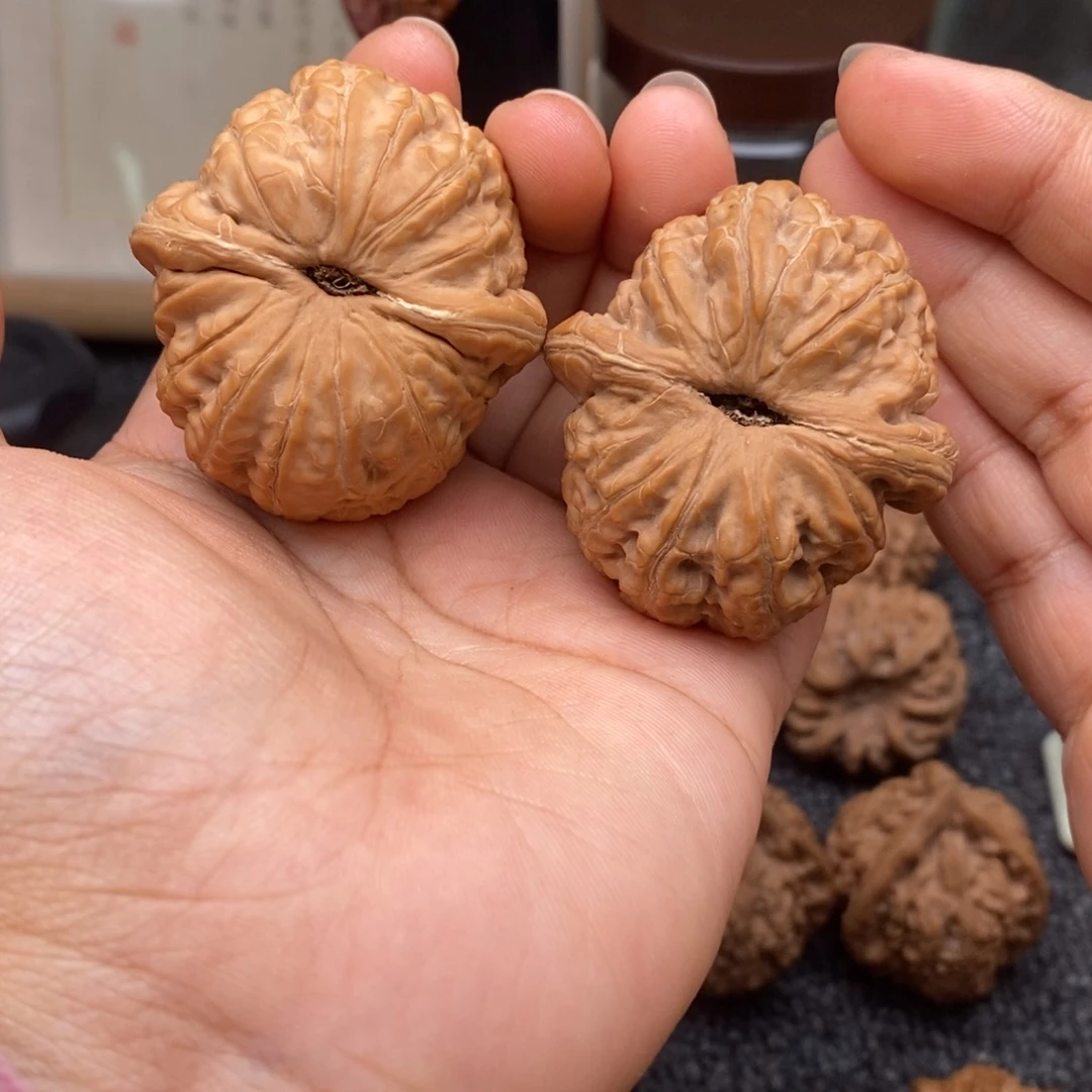 文玩核桃把件45元宝