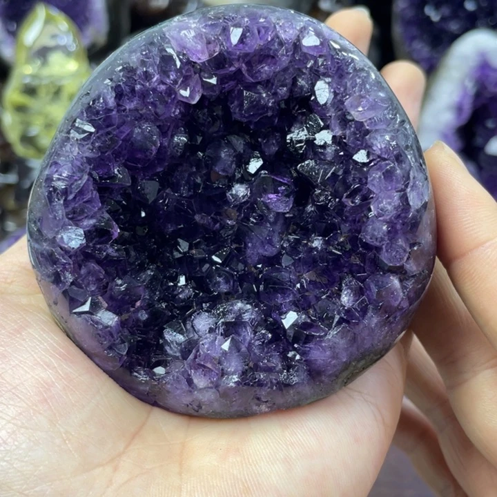 水晶大型摆件（非配饰）未镶嵌