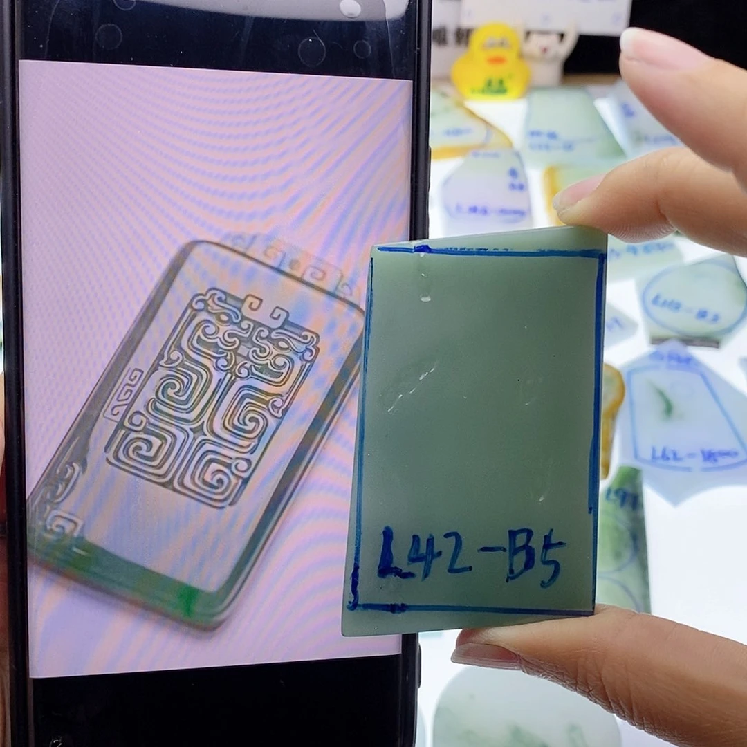未镶嵌定制翡翠翡翠