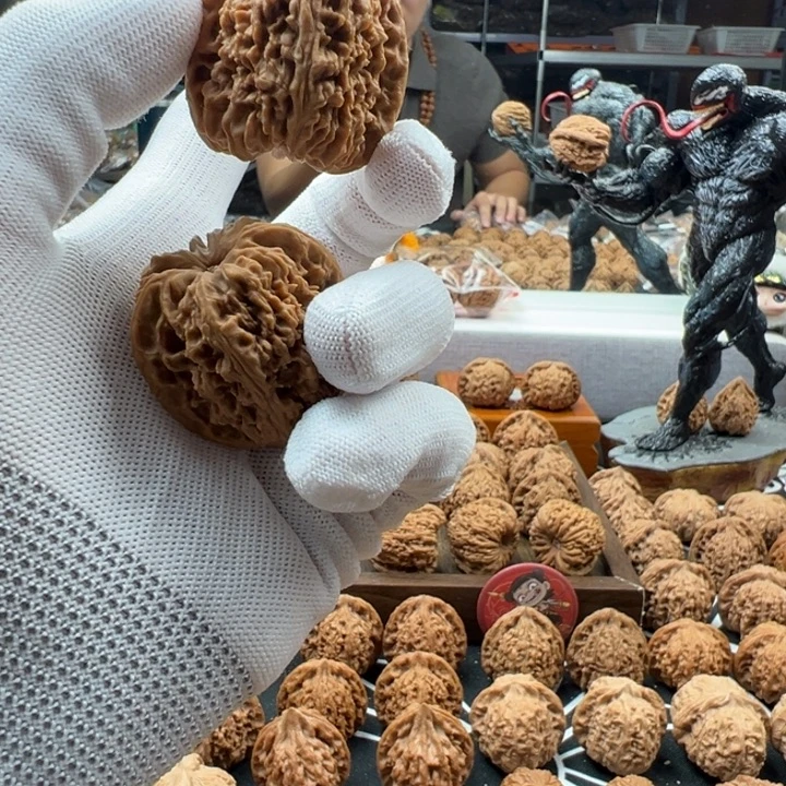 德***政吊坠文玩核桃高炮南疆