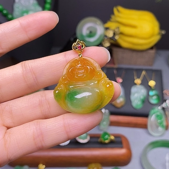 吊坠(赠链)未镶嵌翡翠