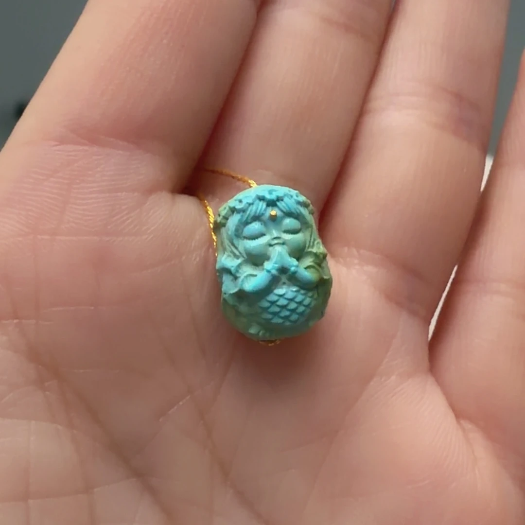 绿松石未镶嵌颈饰