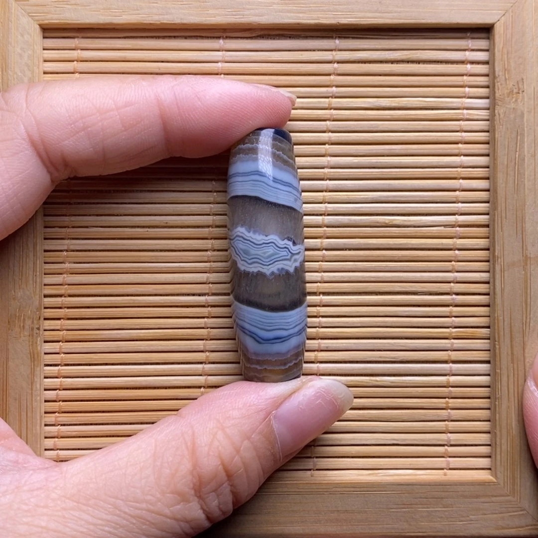 劉***新玛瑙/玉髓未镶嵌珠宝半成品