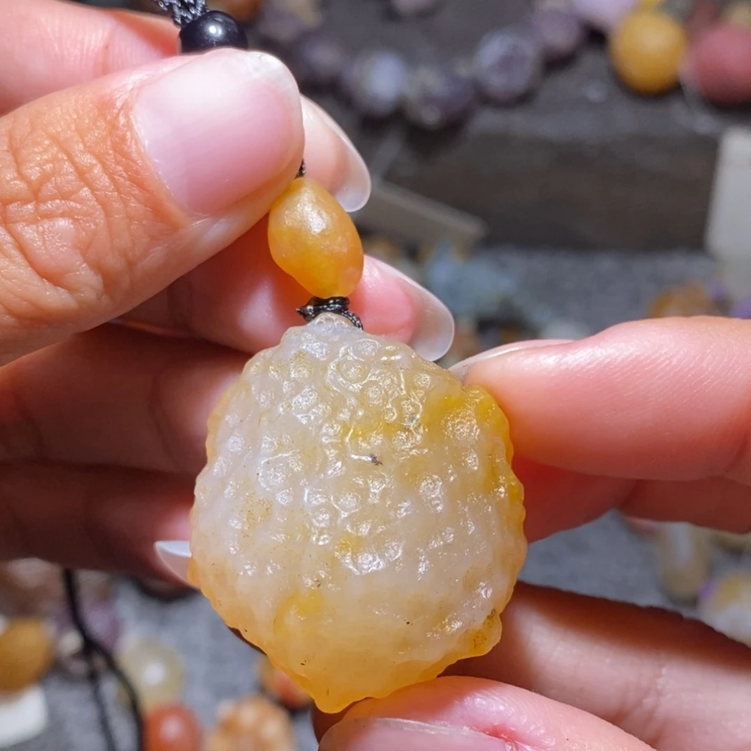 玛瑙/玉髓未镶嵌珠宝半成品