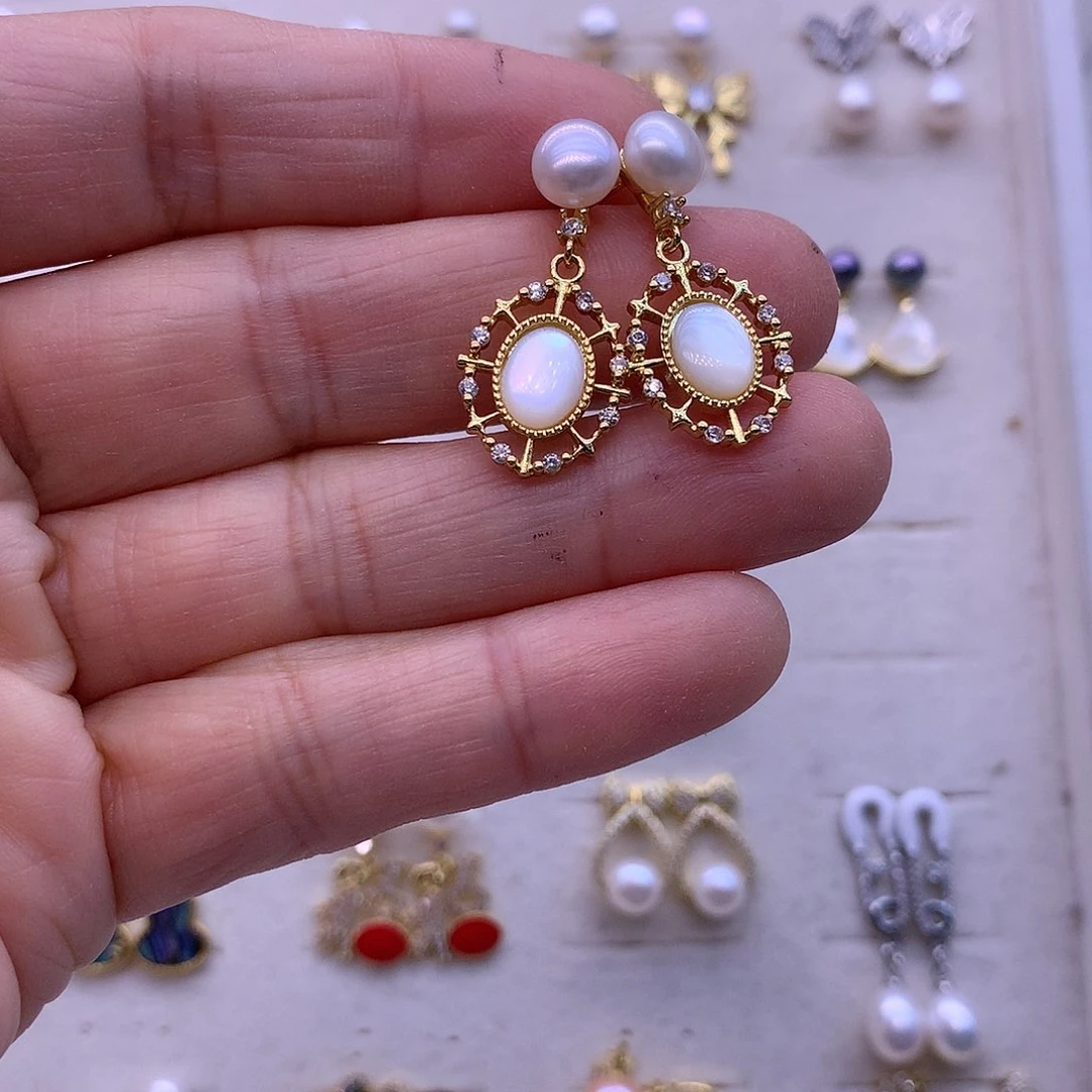 淡水珍珠耳饰合金