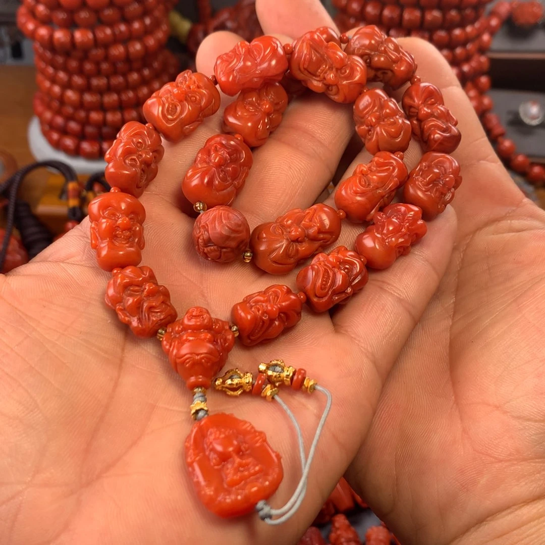 南红玛瑙配饰18落汉手持合金