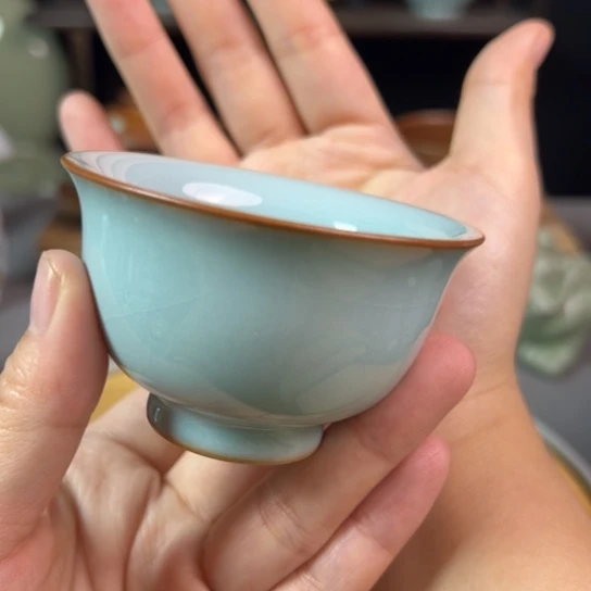 杯到手两只，不带礼盒