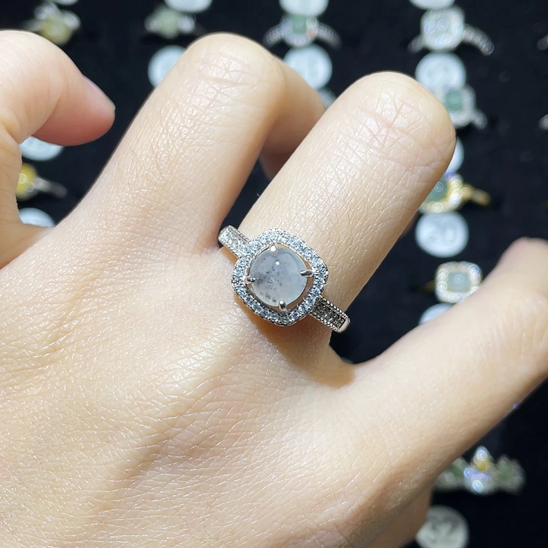 翡翠未镶嵌戒指戒指