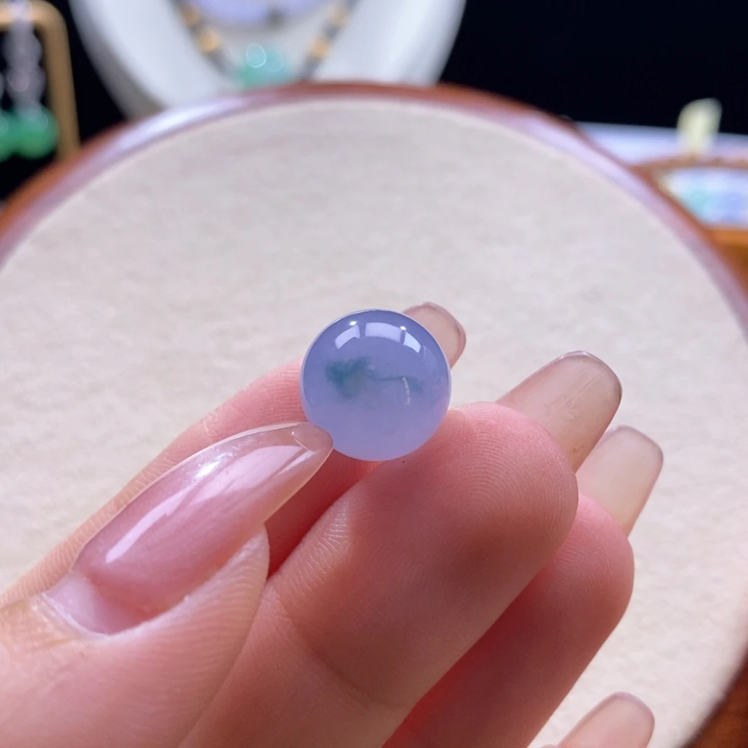 翡翠未镶嵌颈饰翡翠紫飘花圆珠