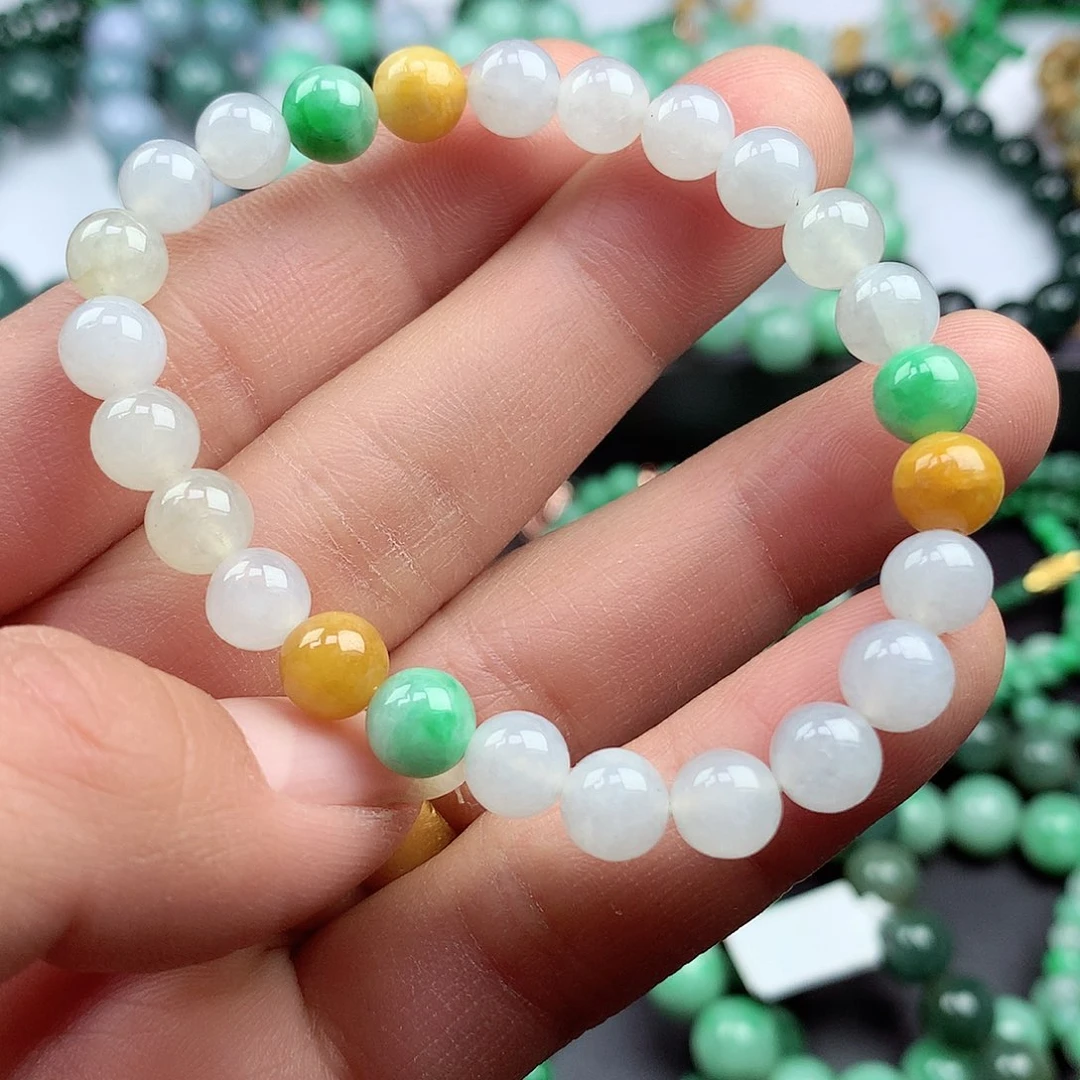 翡翠颈饰未镶嵌手串