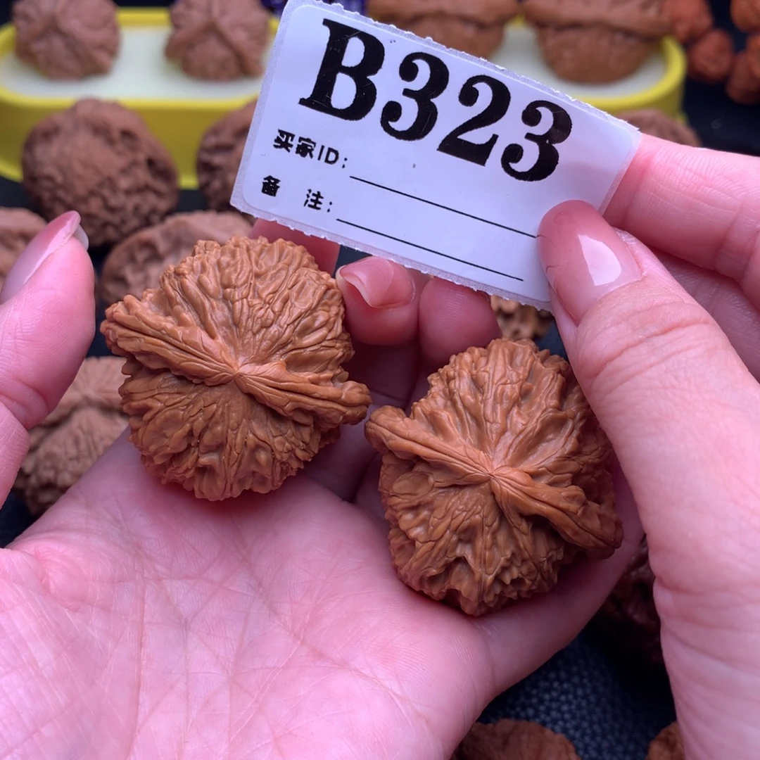 吊坠文玩核桃白狮323链接43尺