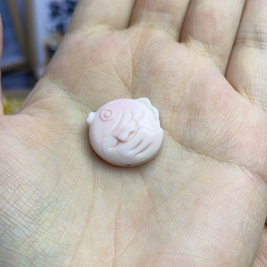 女王小鱼福利默认微瑕