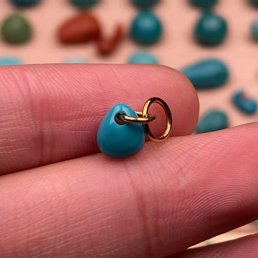 绿松石配饰未镶嵌