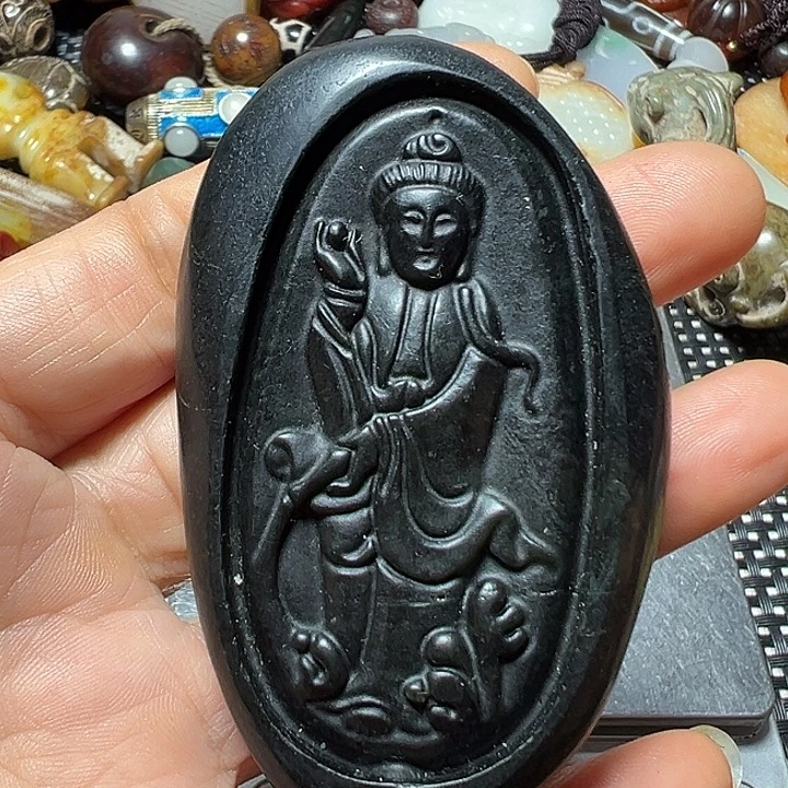 和田玉（糖玉）未镶嵌挂件