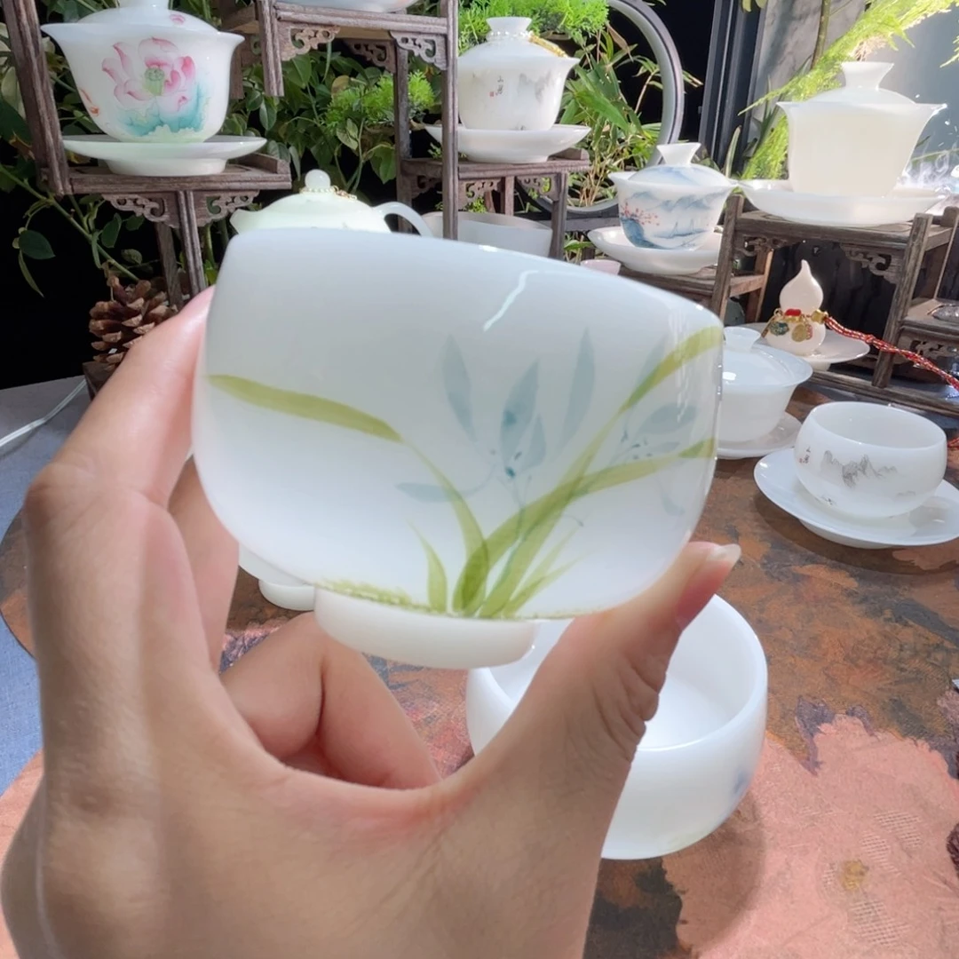 璞玉手绘兰韵压手杯