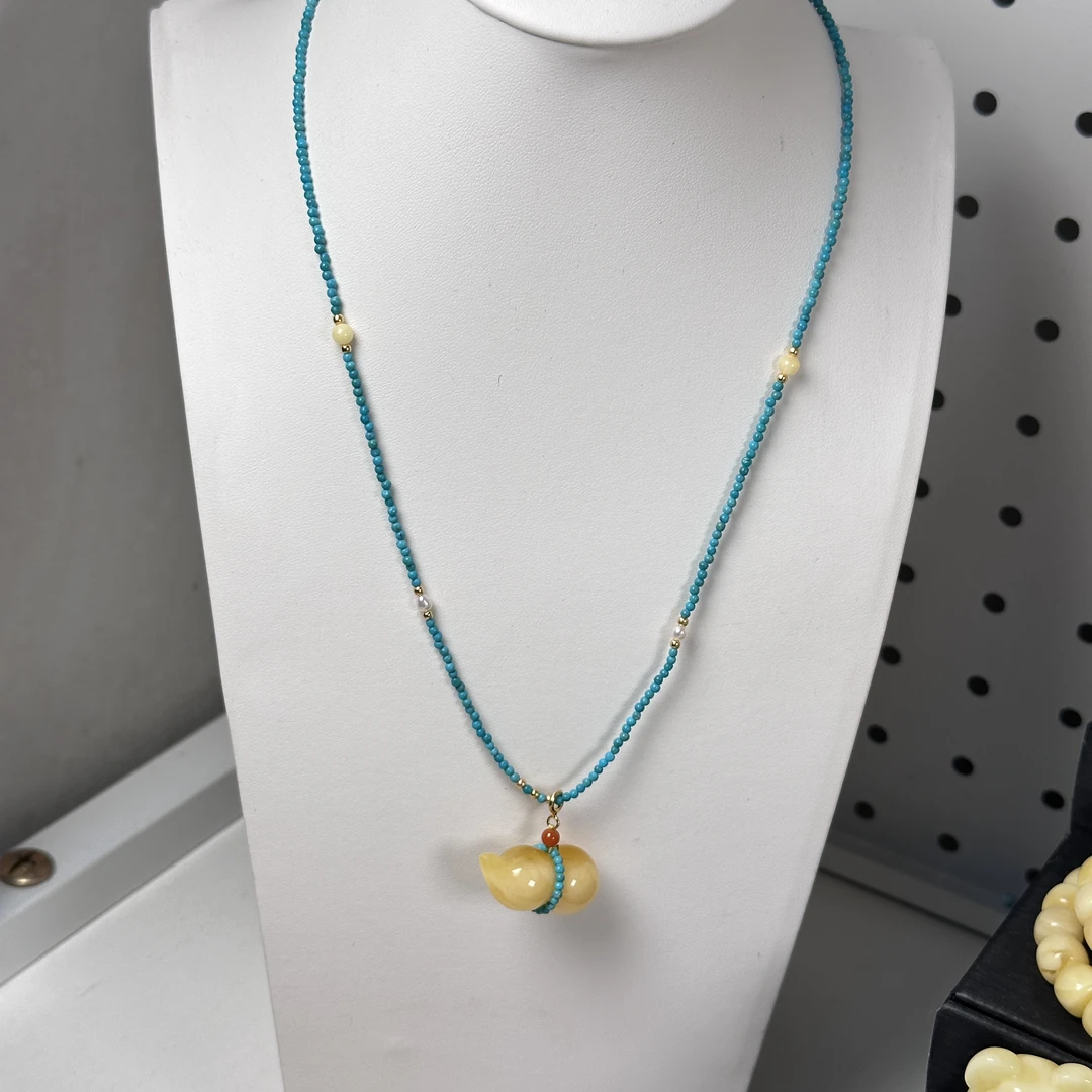 天然原矿蜜蜡葫芦绿松项链吊坠百搭精美