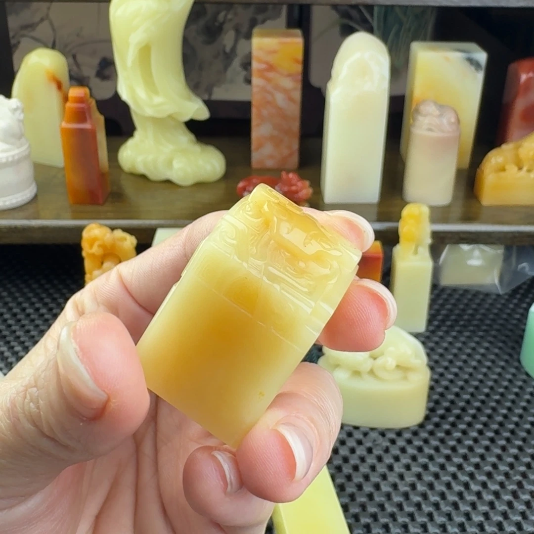 星***尘寿山石印石芙蓉石印章