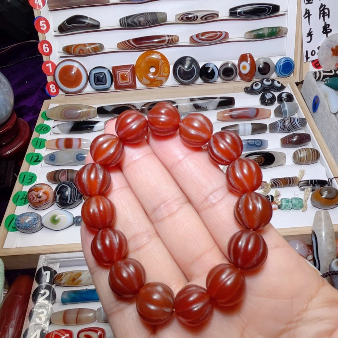 玛瑙/玉髓颈饰未镶嵌