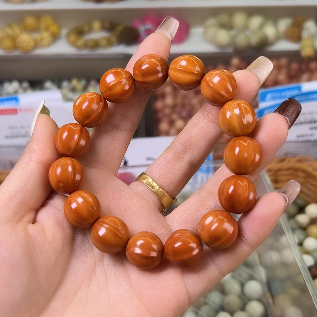 菩提根/象牙果吊坠微瑕14➕沙鱼背1条