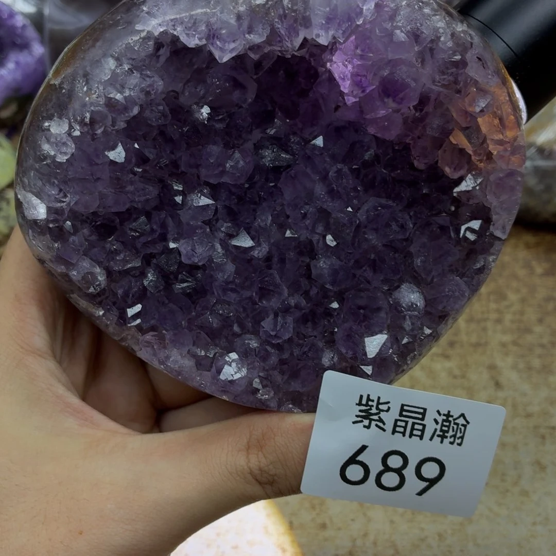 未镶嵌水晶大型摆件（非配饰）