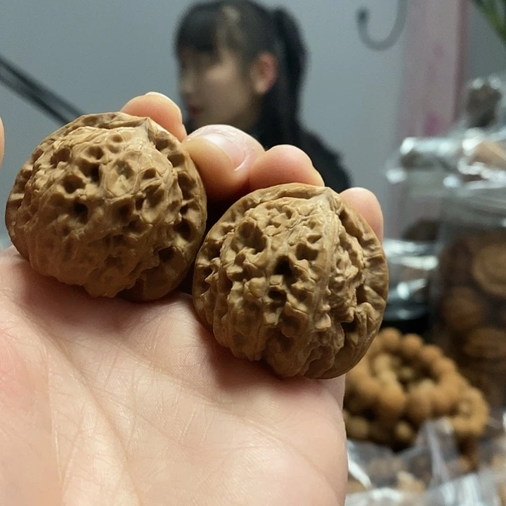 把件文玩核桃36.5白狮子