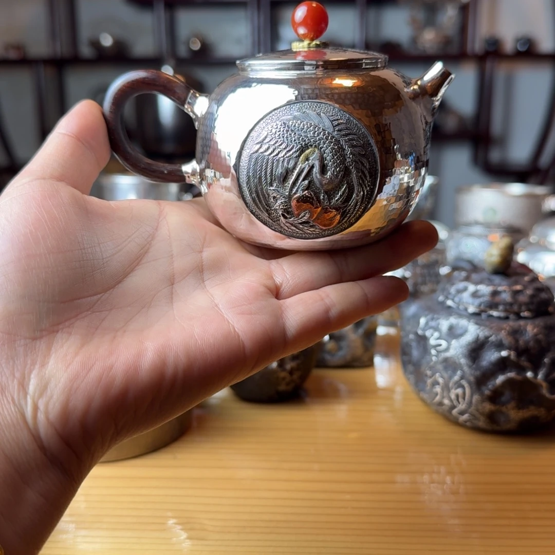 足银999纯手工西施泡茶壶