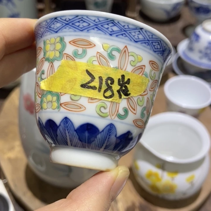 小***噜陶瓷艺术品的制作