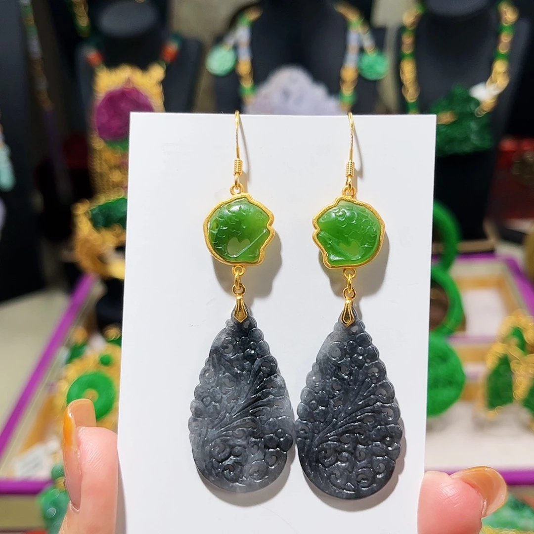 【闪购商品】翡翠耳饰未镶嵌乌鸡