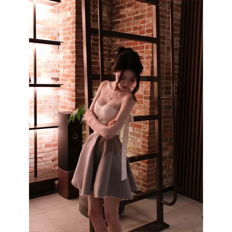 2025夏季新款ins法式名媛风性感抹胸上衣女配珍珠半身裙高腰伞裙