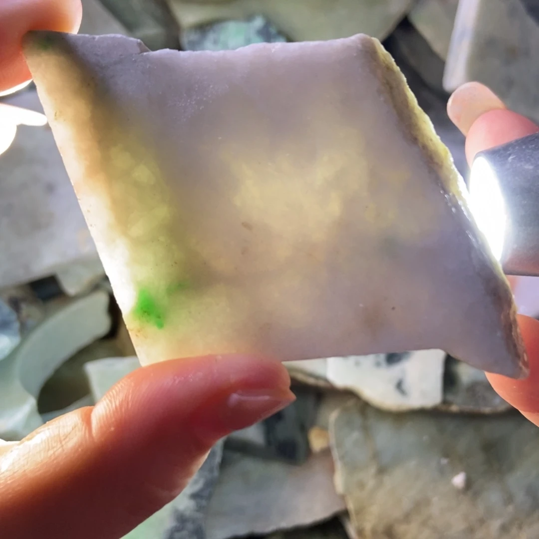 翡翠未镶嵌挂件天然翡翠