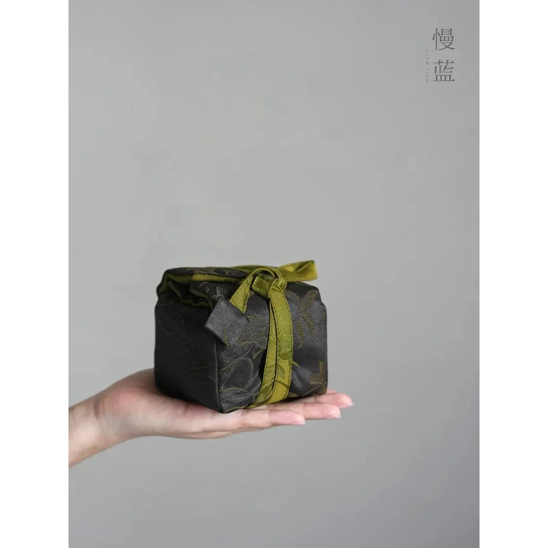 【坐饮亭竹】【坐饮亭竹】·【花叶丛生】单线卷绳单杯袋-茶道配件