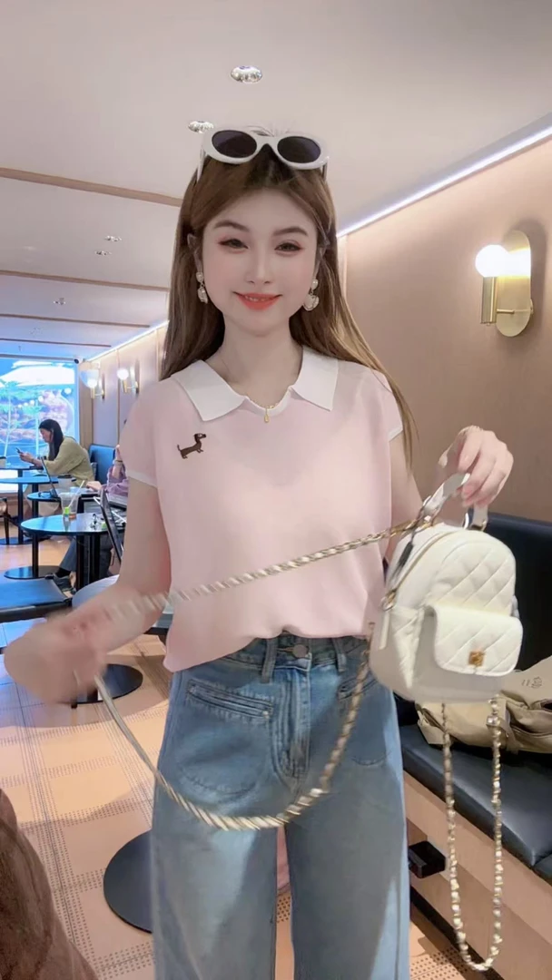 【月月专享】韩系休闲减龄POLO翻领小狗刺绣拼色上衣XXJ-Z00663