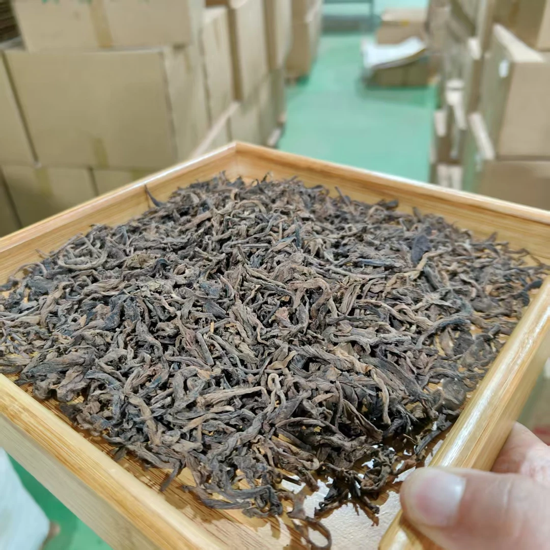 老曼峨 2011年散茶 普洱茶熟茶   200克