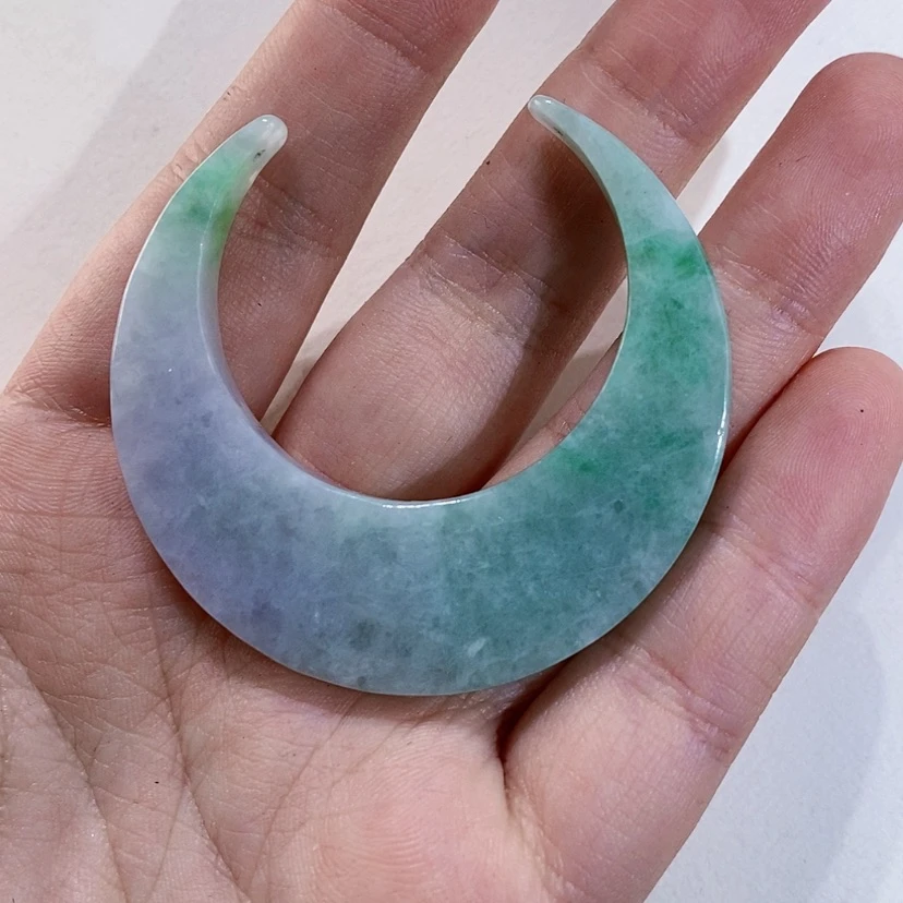 【闪购商品】翡翠未镶嵌颈饰吊坠