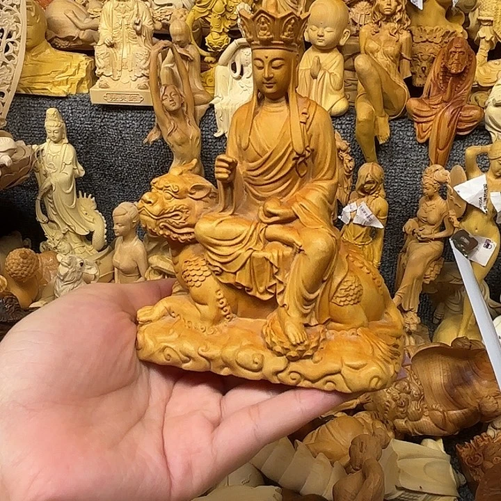 黄杨木黄杨木瑕疵地藏