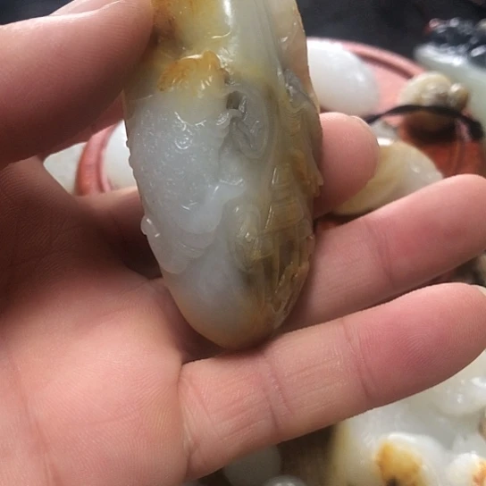 未镶嵌和田玉（糖玉）挂件