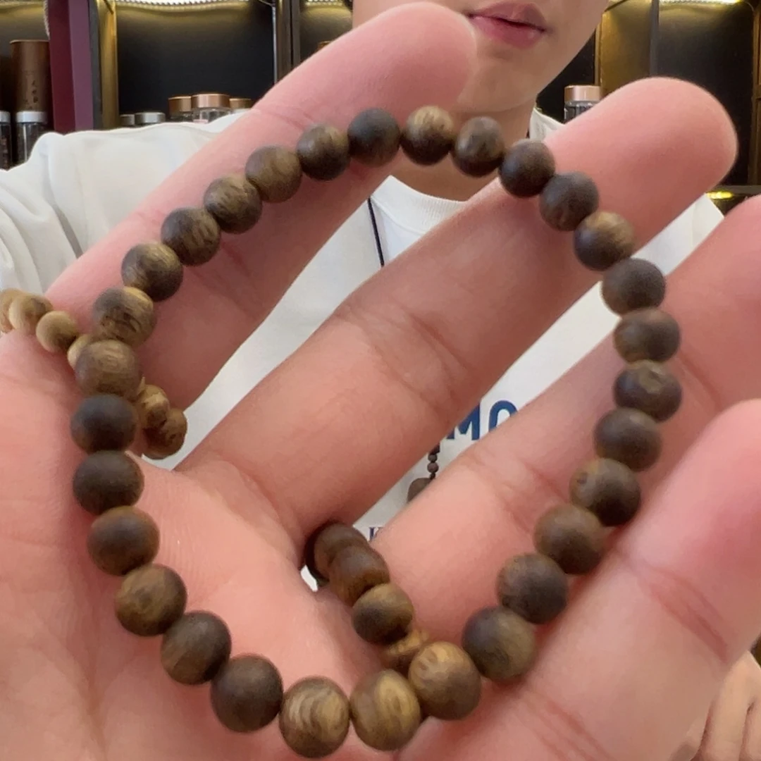 一***念沉香手串沉水浮单圈圆珠6mm3g