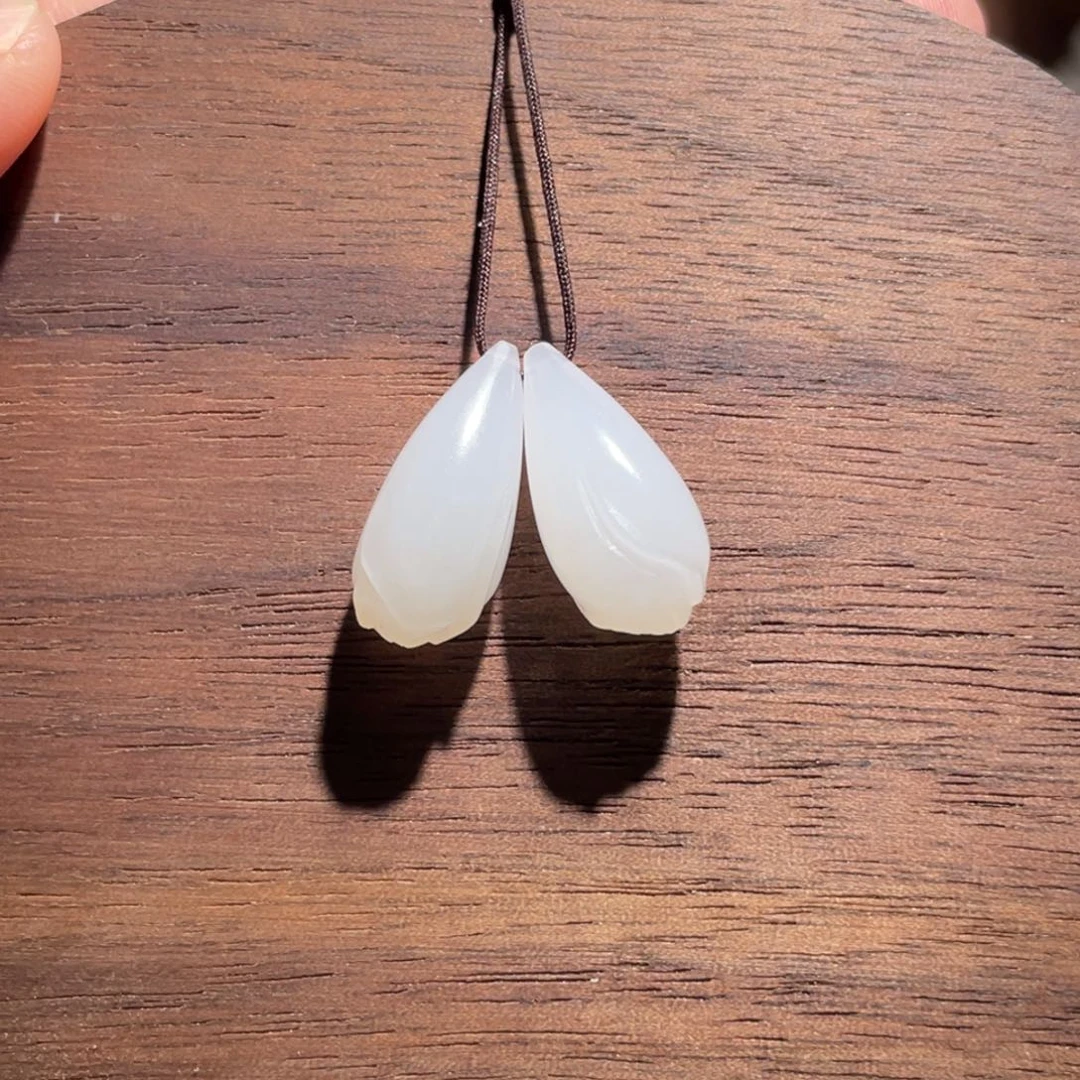 手链未镶嵌和田玉玉兰花耳坠