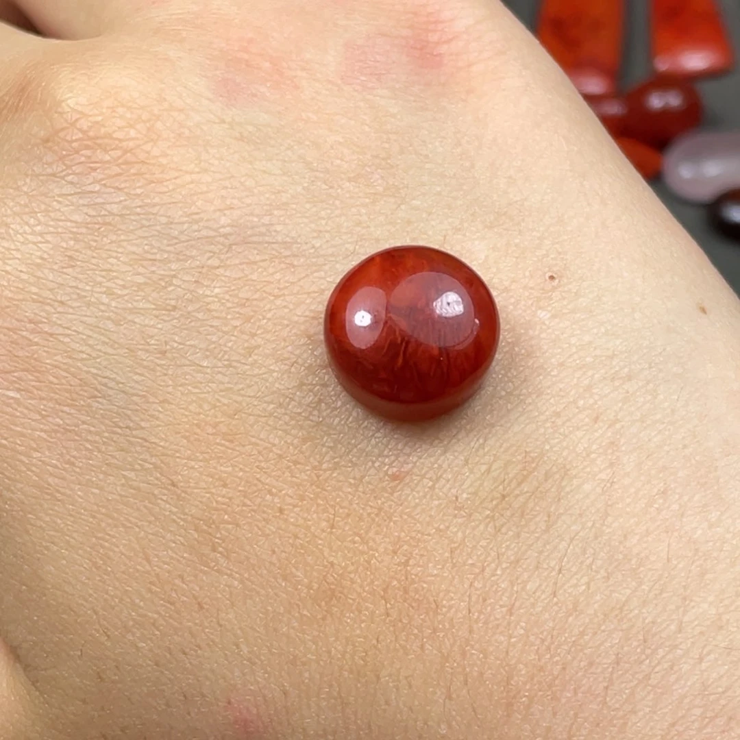 南红玛瑙未镶嵌颈饰