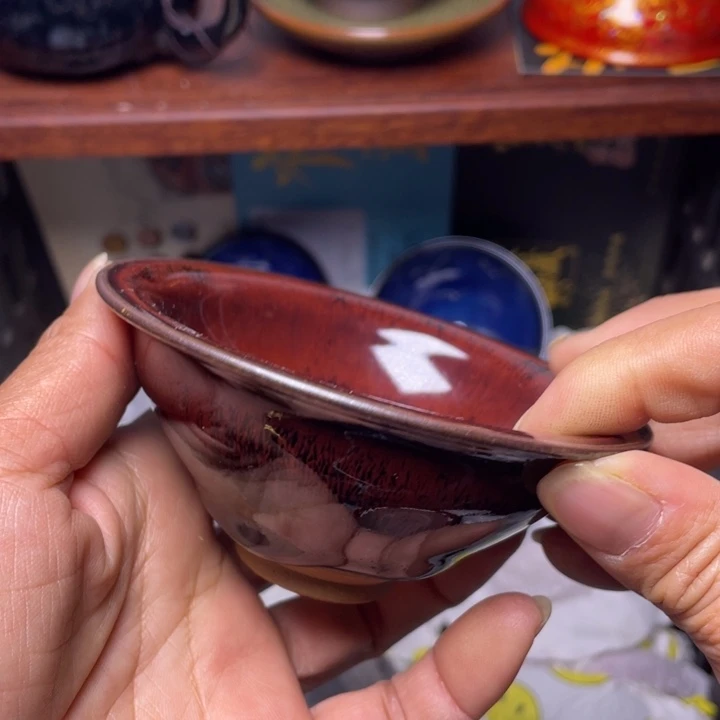 茶盏我在等车啊哈啊